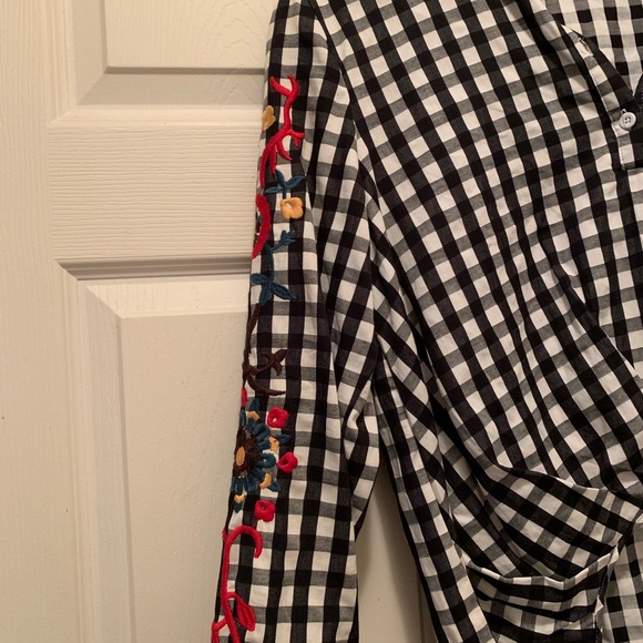 ❤️SOLD❤️❤️Importedfrom dubai very nice blouse - Picture 3 of 3